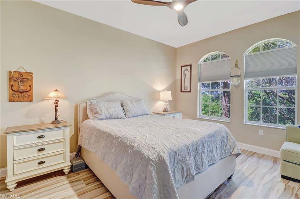10037 Heather Ln #403, Naples, photo 5
