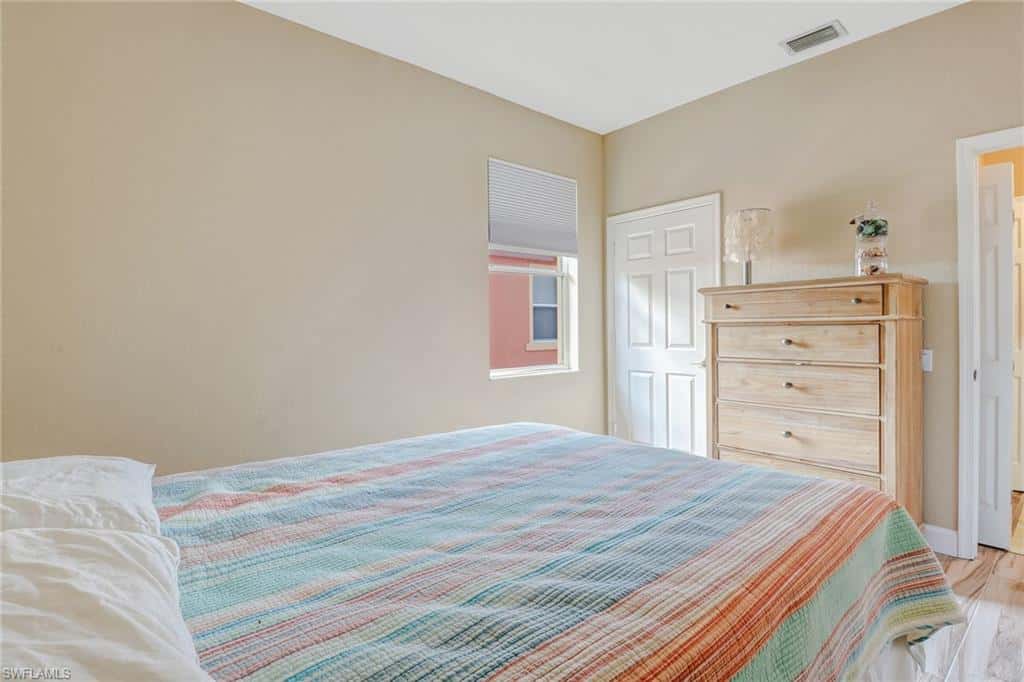 10037 Heather Ln #403, Naples, photo 15