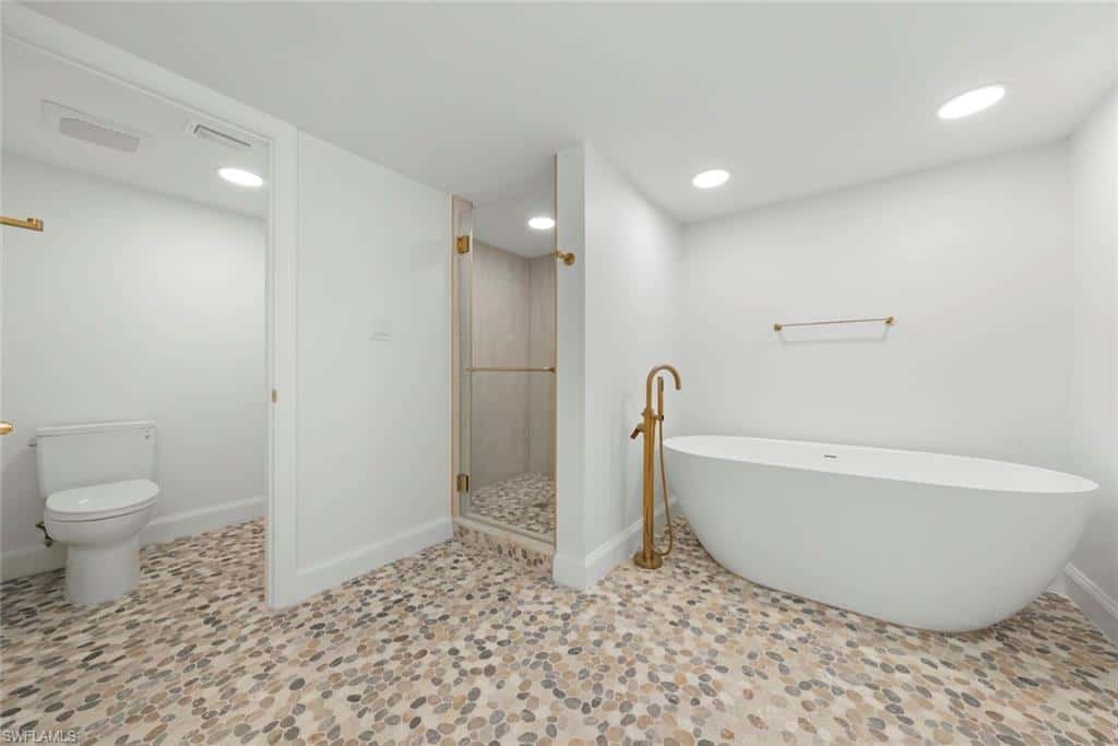 3145 Gulf Dr #102, Sanibel, photo 34