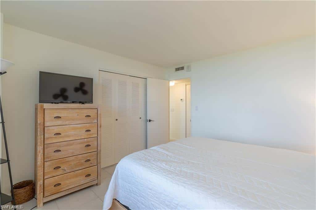 440 Seaview Ct #805, Marco Island, photo 19