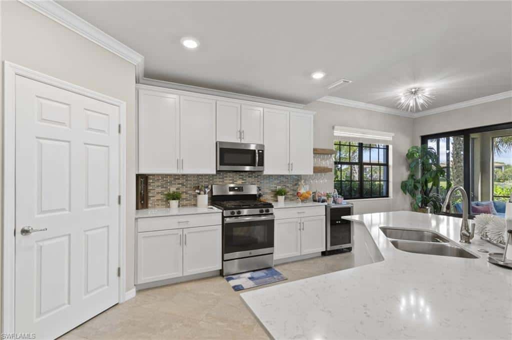 2149 Frangipani Cir #101, Naples, photo 6
