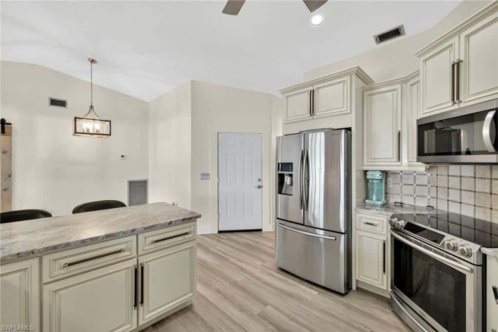 1823 Stevenson Rd, North Fort Myers, photo 7