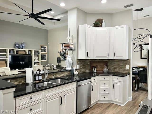 3411 Sandpiper Way, Naples, photo 10