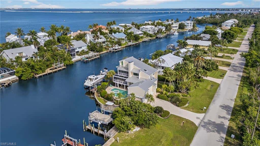 1290 Bay Dr, Sanibel, photo 42