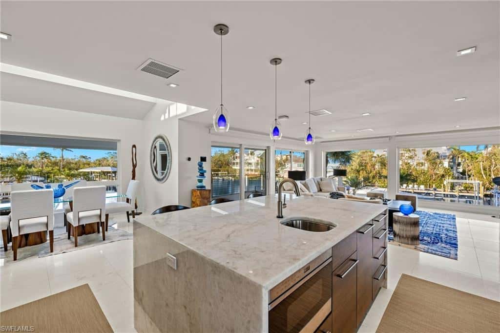 1290 Bay Dr, Sanibel, photo 7