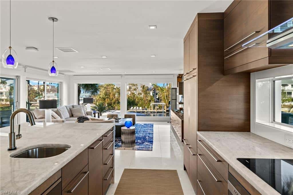 1290 Bay Dr, Sanibel, photo 9