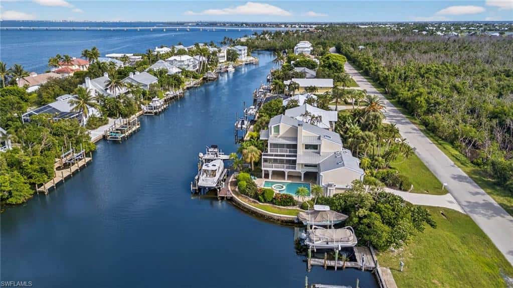 1290 Bay Dr, Sanibel, photo 44