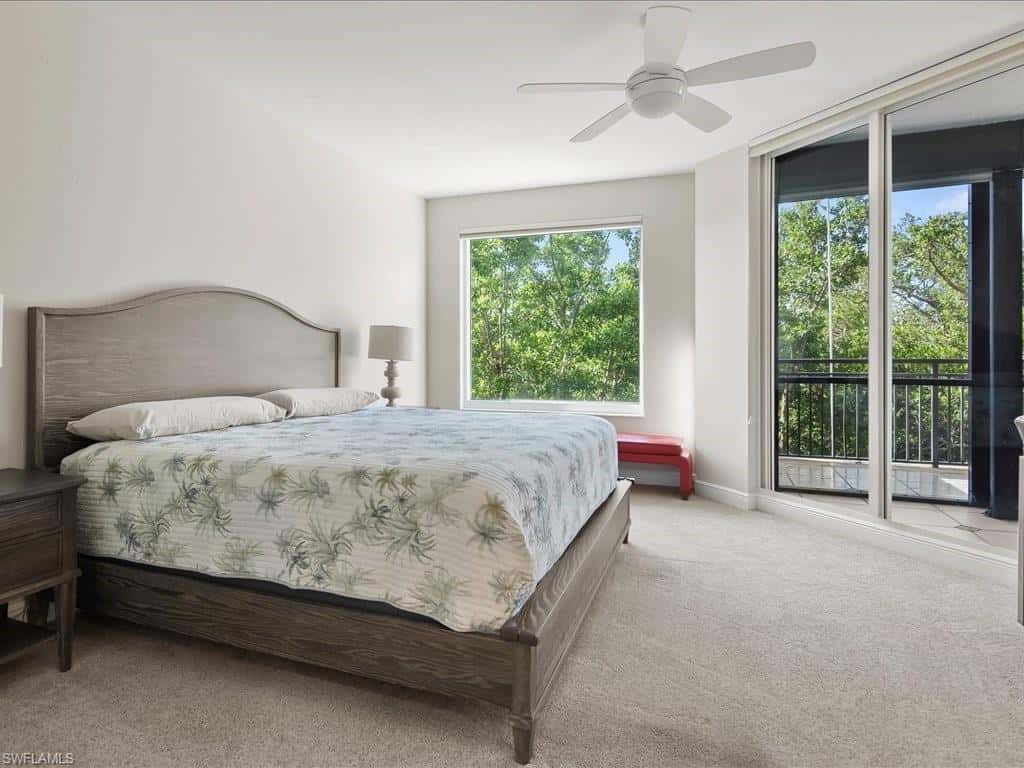 425 Cove Tower Dr #304, Naples, photo 17