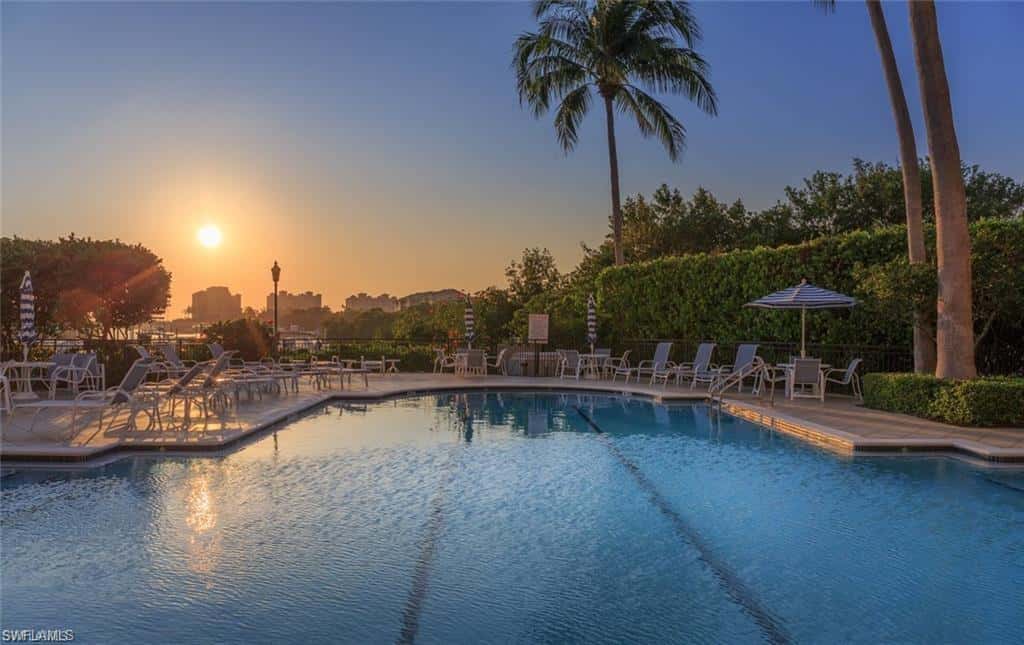 425 Cove Tower Dr #304, Naples, photo 26