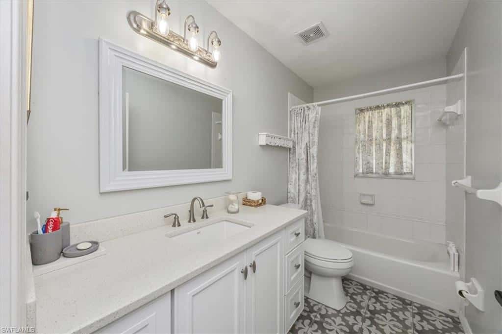 361 9th St, Naples, photo 17