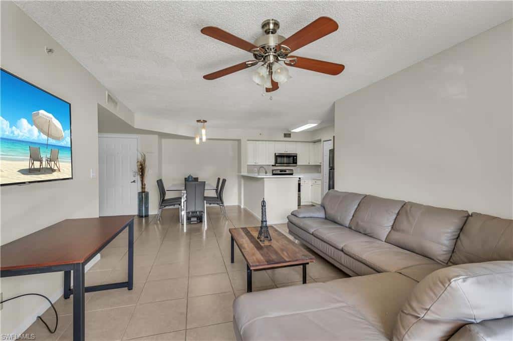 1230 Wildwood Lakes Blvd #105, Naples, photo 10