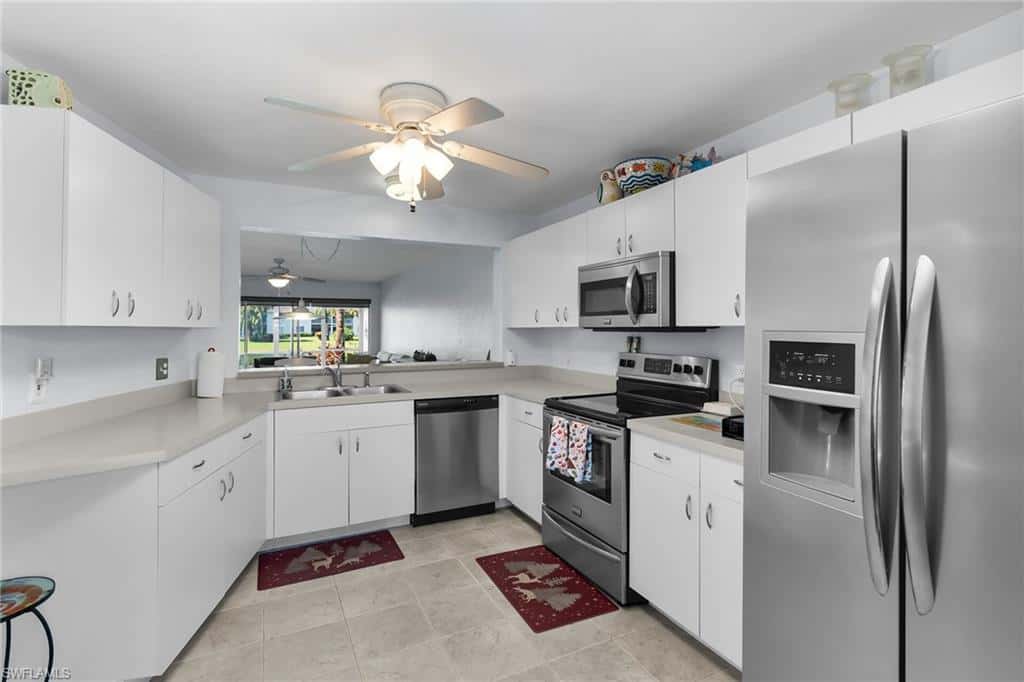 409 Gabriel Cir #2207, Naples, photo 7
