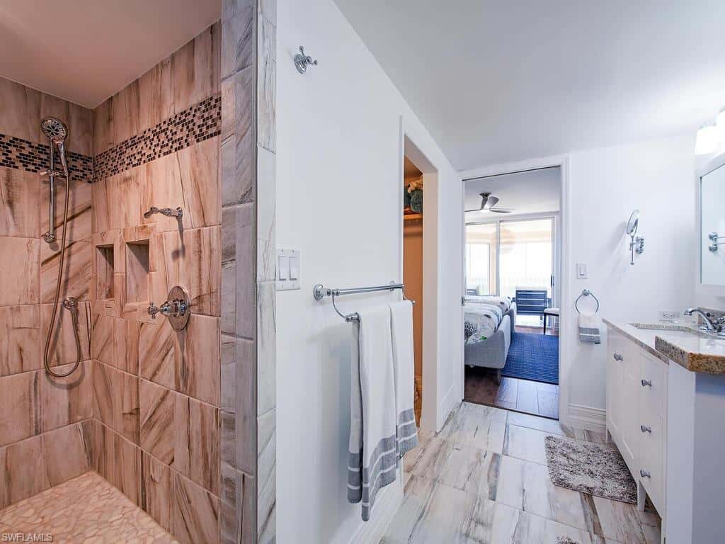 6585 Nicholas Blvd #1102, Naples, photo 9