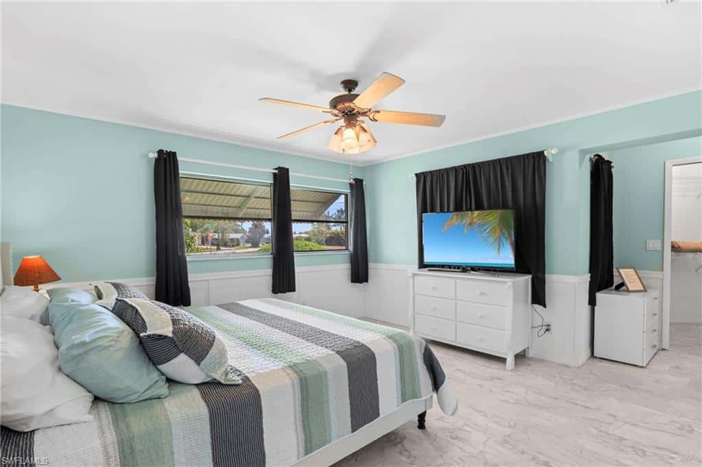 4902 Seville Ct, Cape Coral, photo 14
