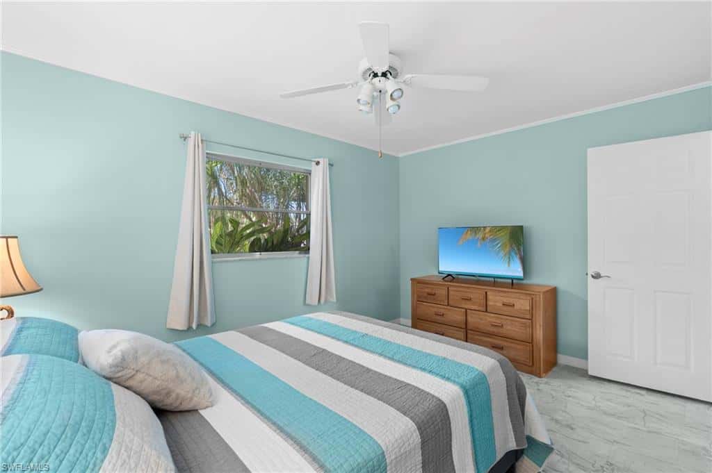 4902 Seville Ct, Cape Coral, photo 19