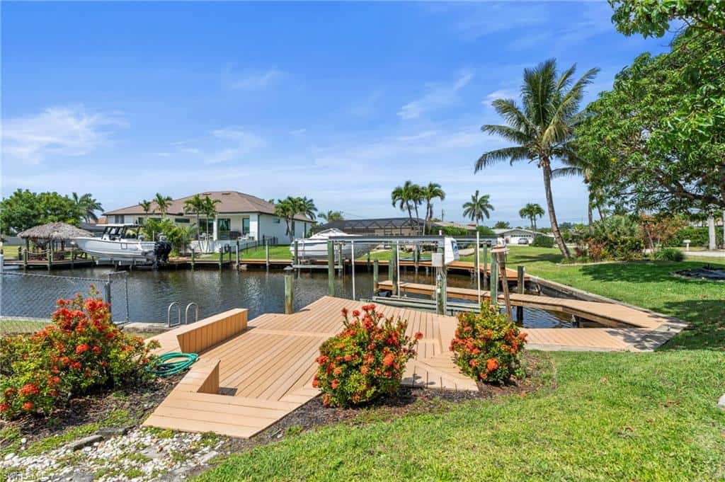 4902 Seville Ct, Cape Coral, photo 25