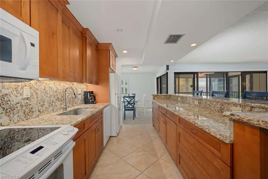 2721 Gulf Dr #213, Sanibel, photo 12