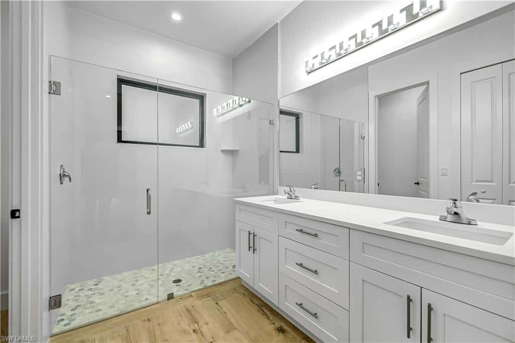 2668 39th Ave Ne, Naples, photo 27