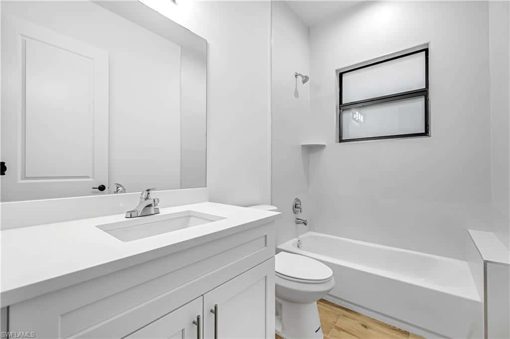 2668 39th Ave Ne, Naples, photo 32