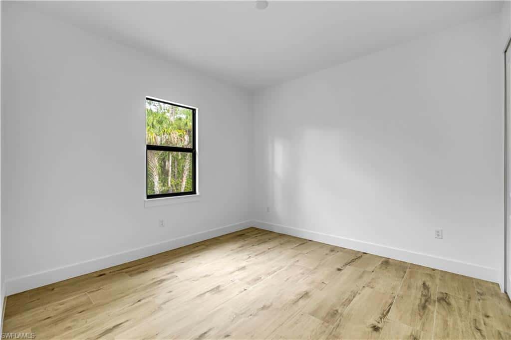 2668 39th Ave Ne, Naples, photo 28