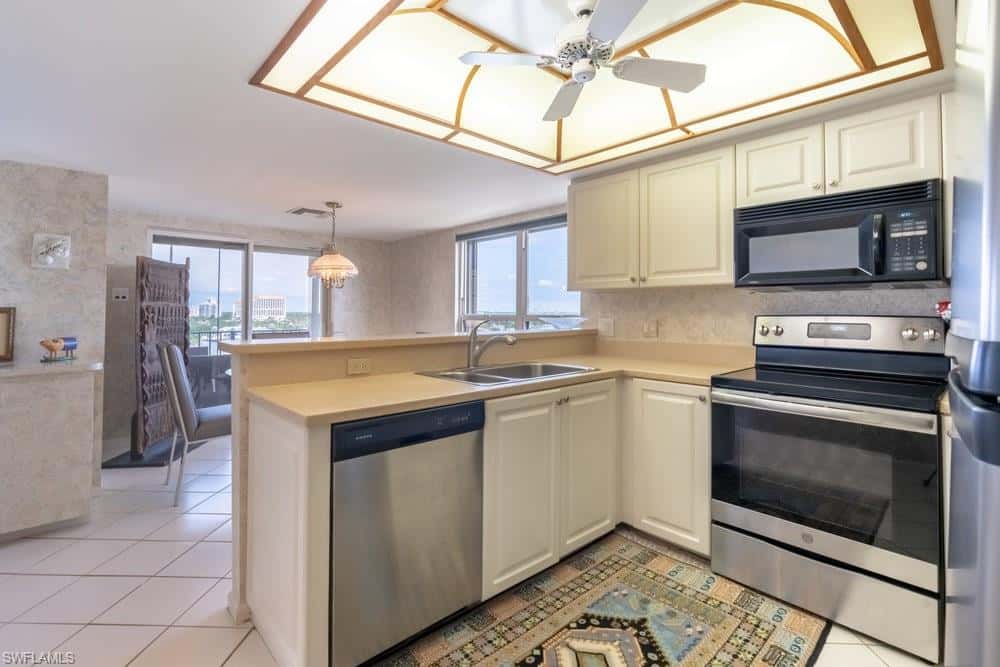 4451 Gulf Shore Blvd #1005, Naples, photo 15