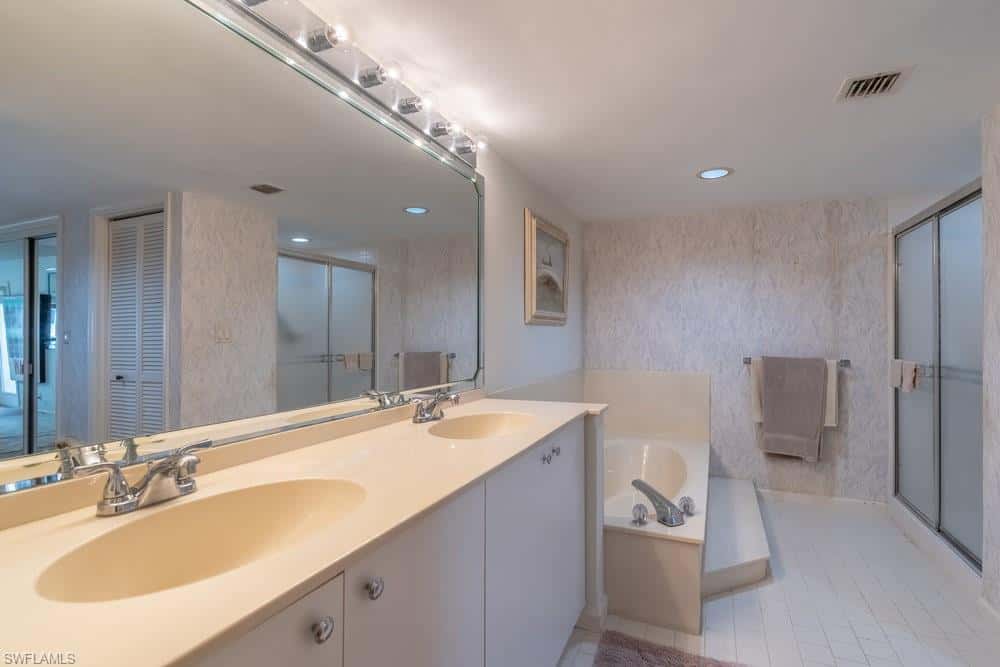 4451 Gulf Shore Blvd #1005, Naples, photo 21