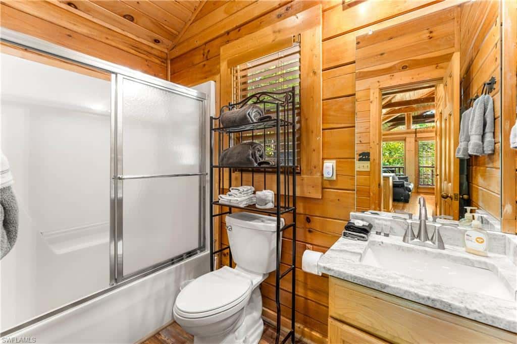 4062 Chamberlain Ln, Out Of Area, photo 18
