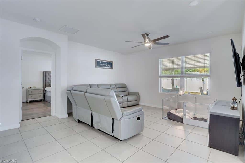 1626 6th Ave, Cape Coral, photo 7