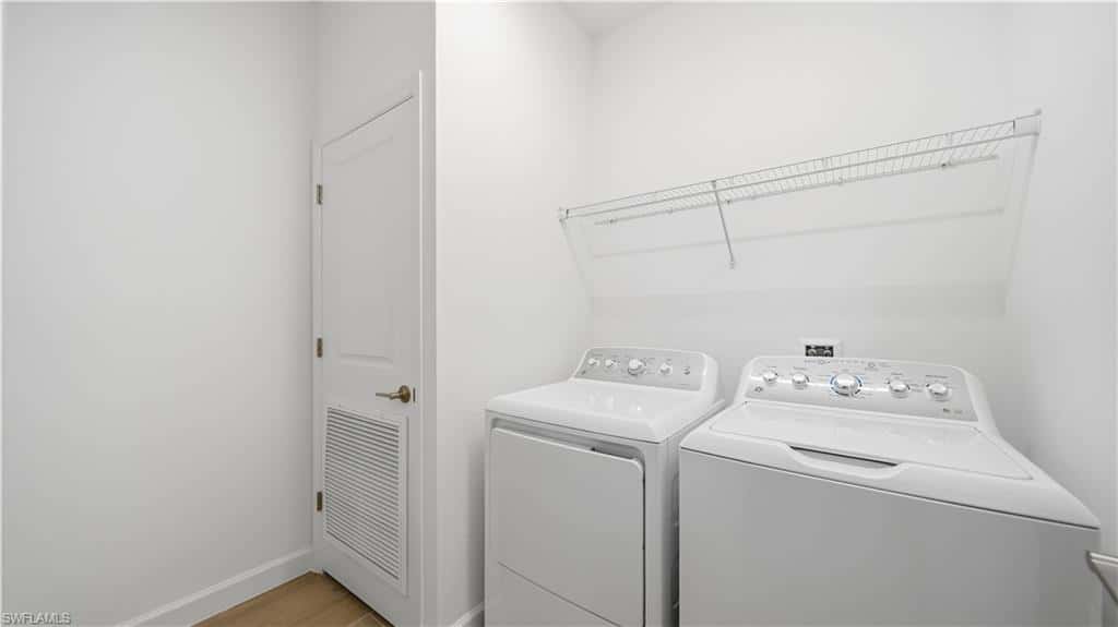 15705 Raveneli Ct, Fort Myers, photo 30