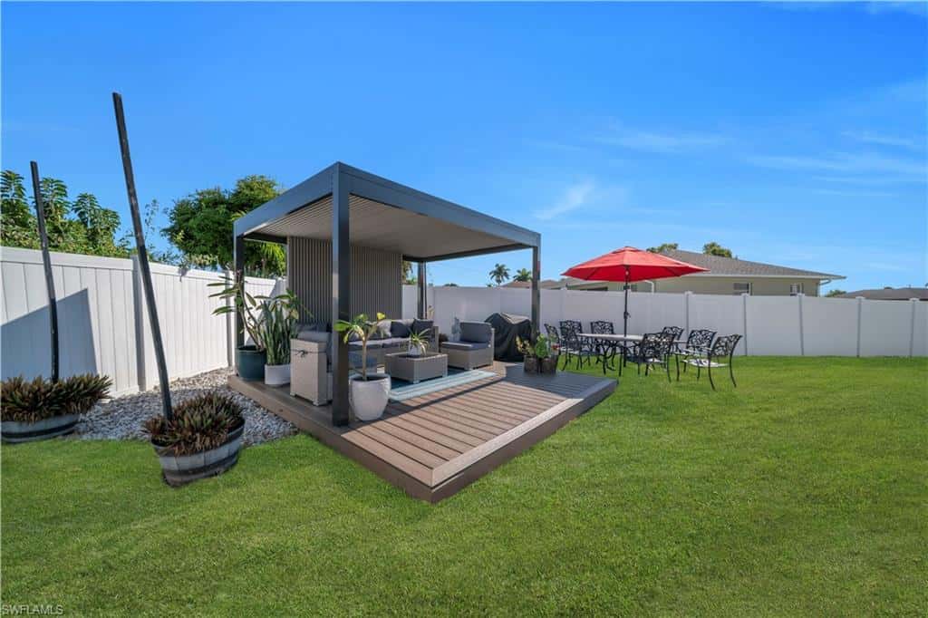 221 21st Ter, Cape Coral, photo 6