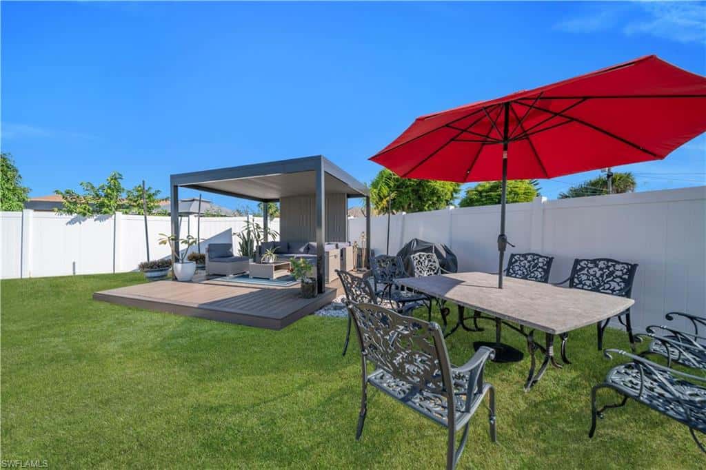 221 21st Ter, Cape Coral, photo 7