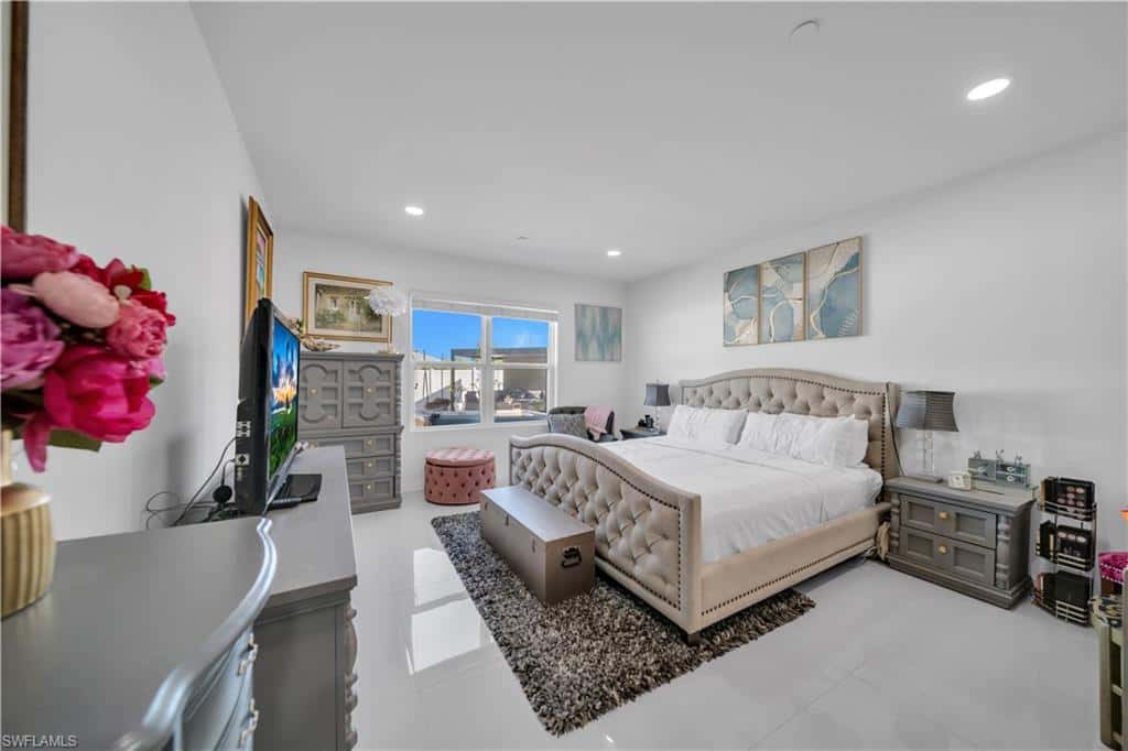 221 21st Ter, Cape Coral, photo 28