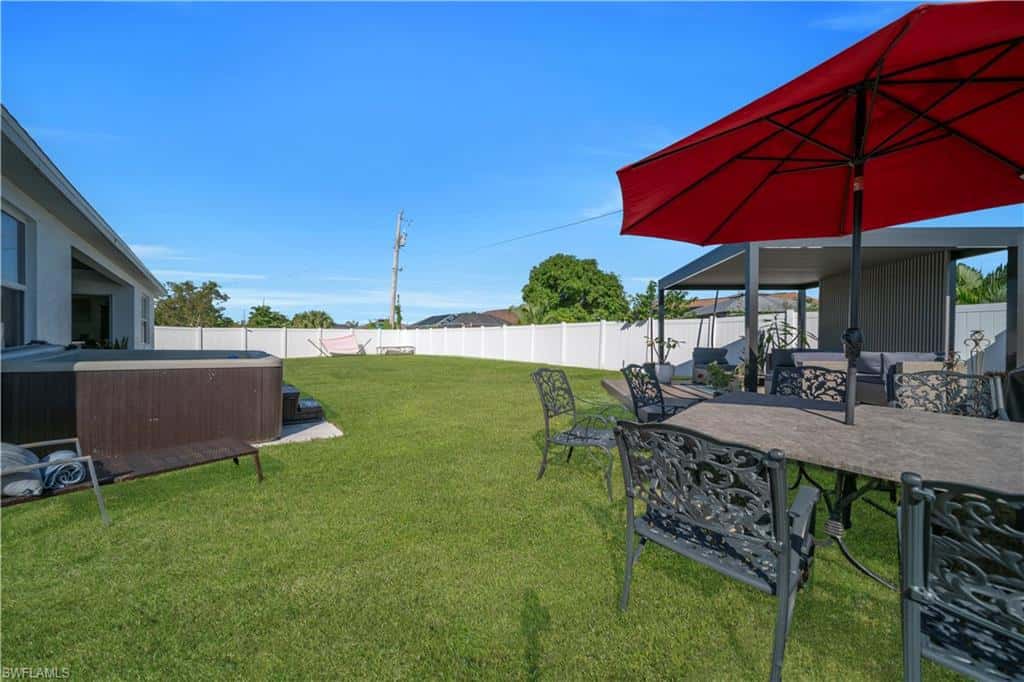 221 21st Ter, Cape Coral, photo 8