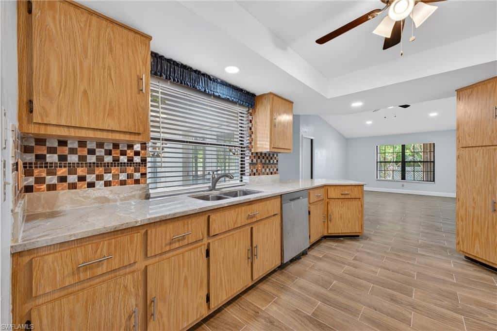 11225 Rabun Gap Dr, North Fort Myers, photo 21