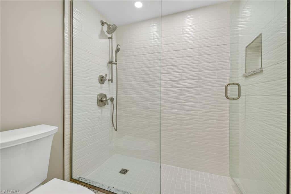 3145 Gulf Dr #201, Sanibel, photo 29
