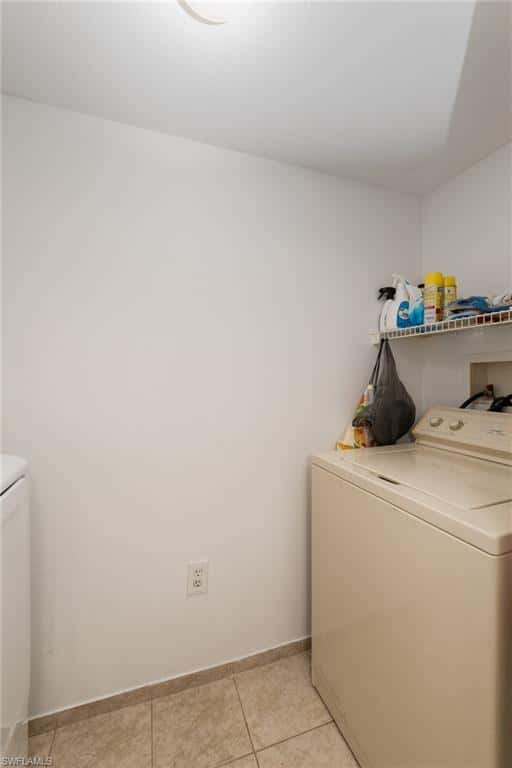 8290 Ibis Club Ln #902, Naples, photo 23