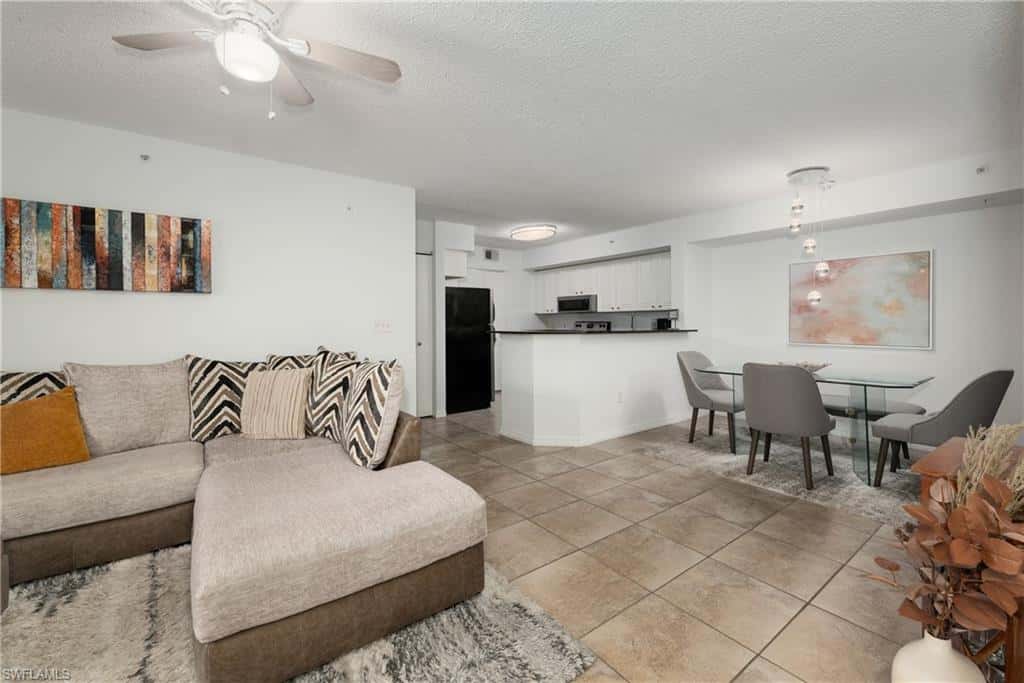 8290 Ibis Club Ln #902, Naples, photo 6