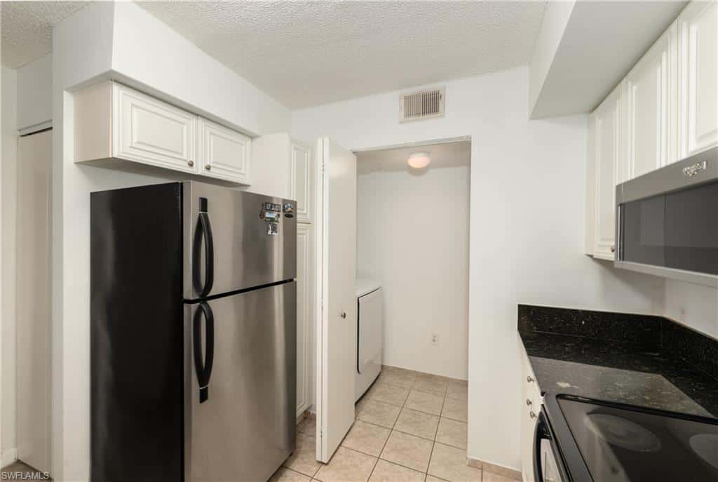 8290 Ibis Club Ln #902, Naples, photo 11