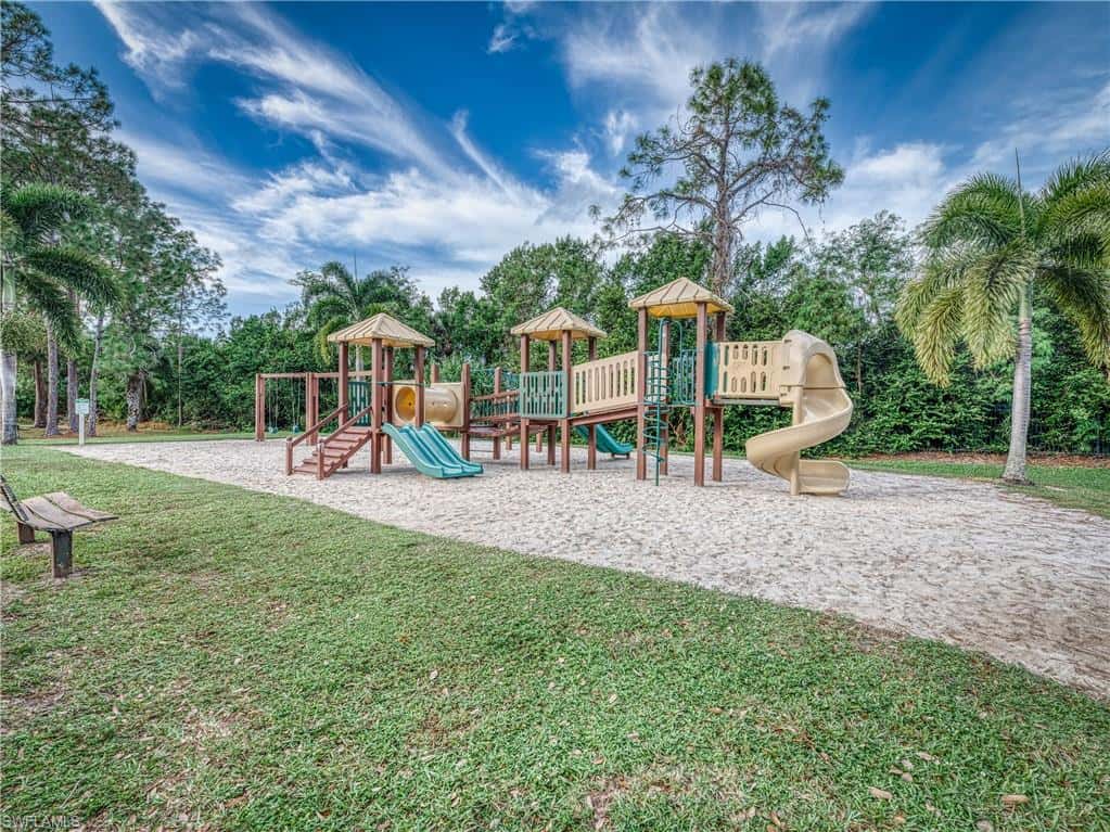 8290 Ibis Club Ln #902, Naples, photo 35