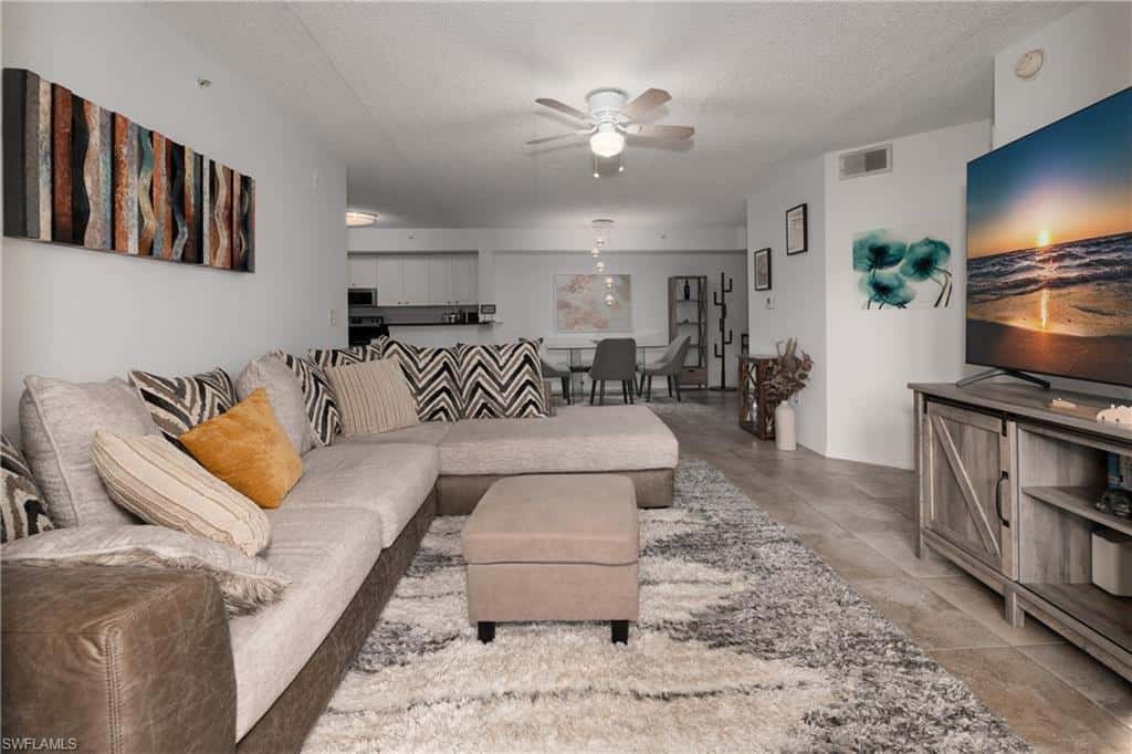 8290 Ibis Club Ln #902, Naples, photo 4