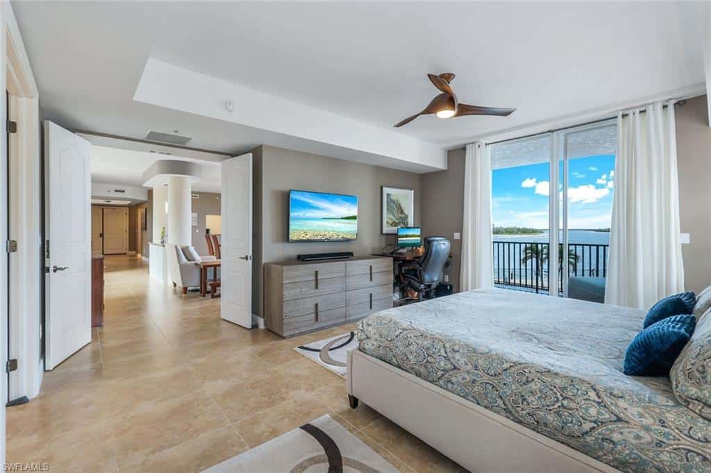 700 La Peninsula Blvd #206, Naples, photo 16