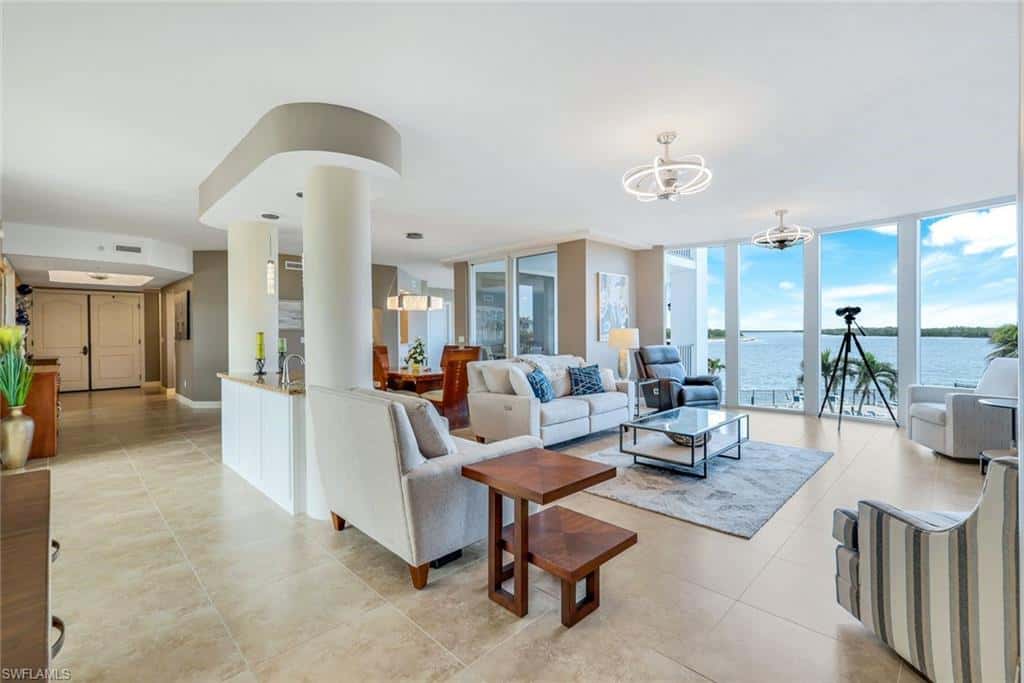 700 La Peninsula Blvd #206, Naples, photo 5