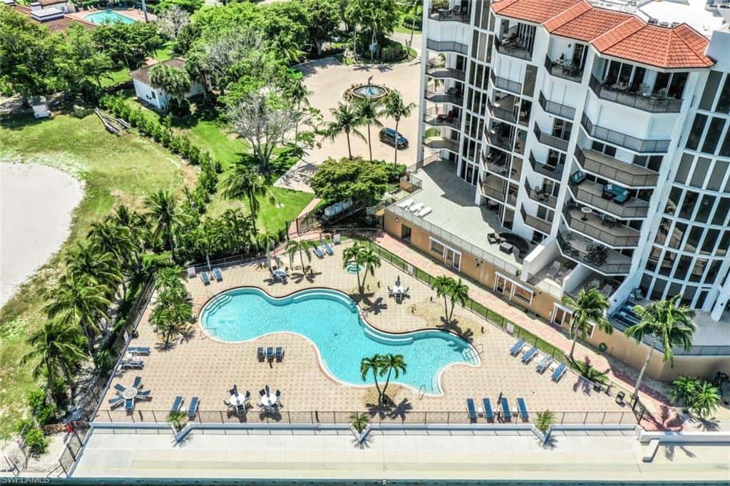 700 La Peninsula Blvd #206, Naples, photo 41