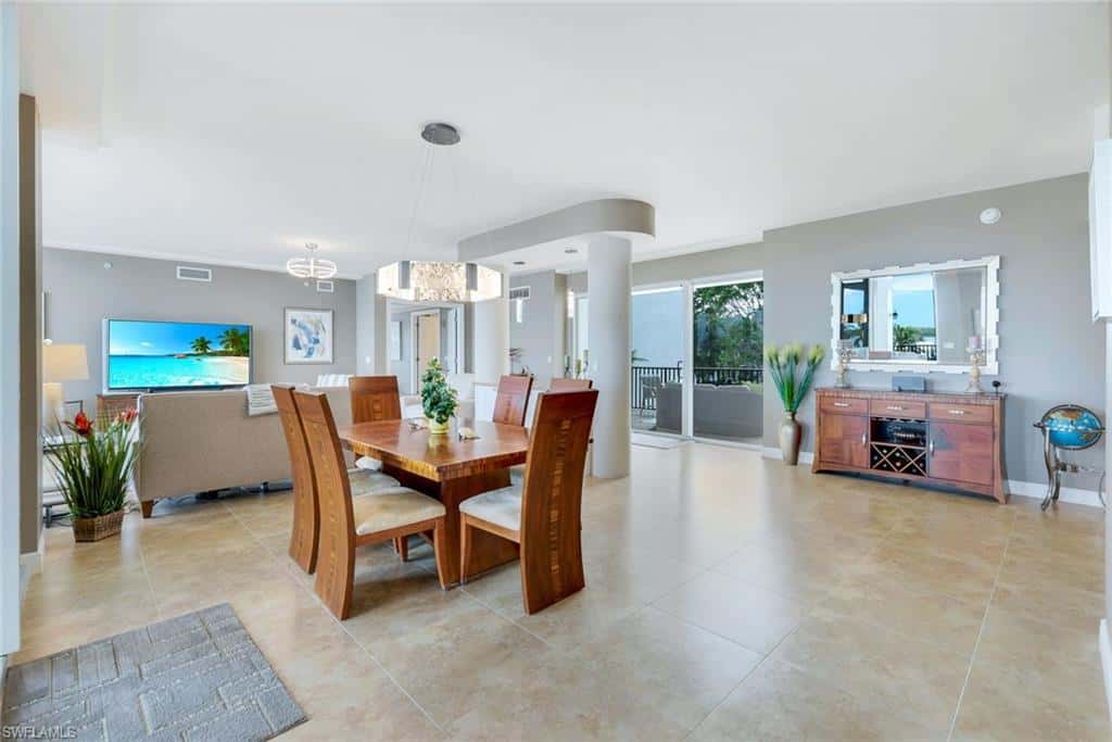 700 La Peninsula Blvd #206, Naples, photo 15