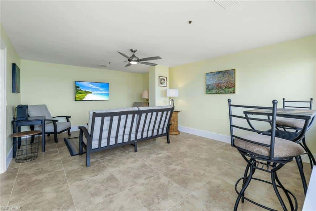 700 La Peninsula Blvd #206, Naples, photo 39