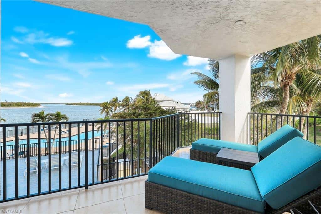 700 La Peninsula Blvd #206, Naples, photo 21