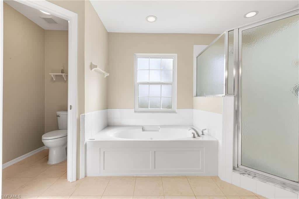 16620 Wellington Lakes Cir, Fort Myers, photo 35