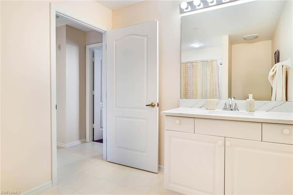 14815 Laguna Dr #702, Fort Myers, photo 36
