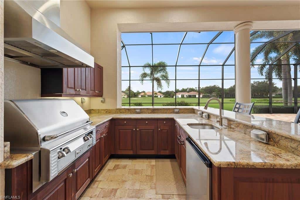6068 Sunnyslope Dr, Naples, photo 32