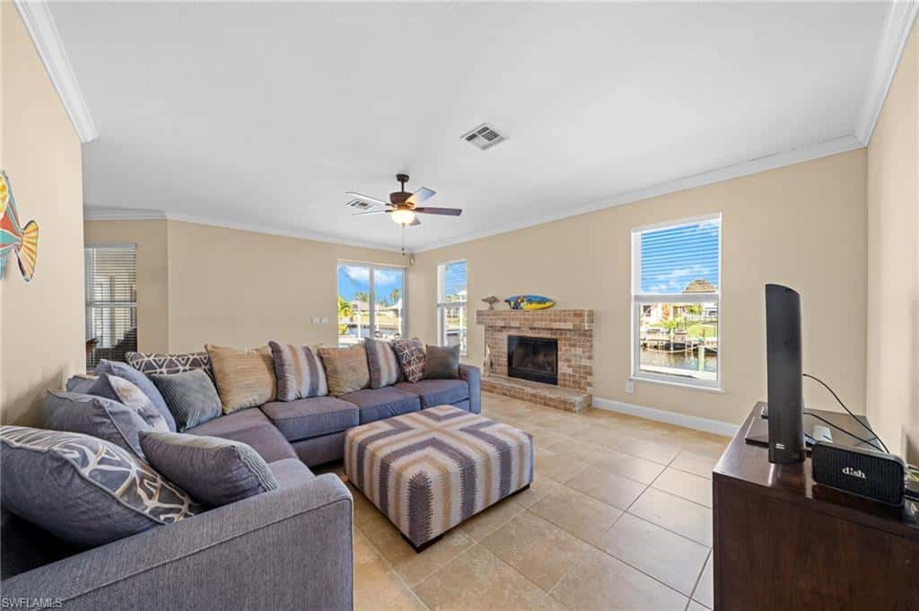 5025 10th Ave, Cape Coral, photo 9